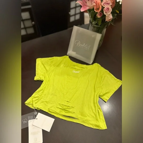 Bombshell Sportswear Neon Yellow Shredded Tee NWT - Picture 3 of 6